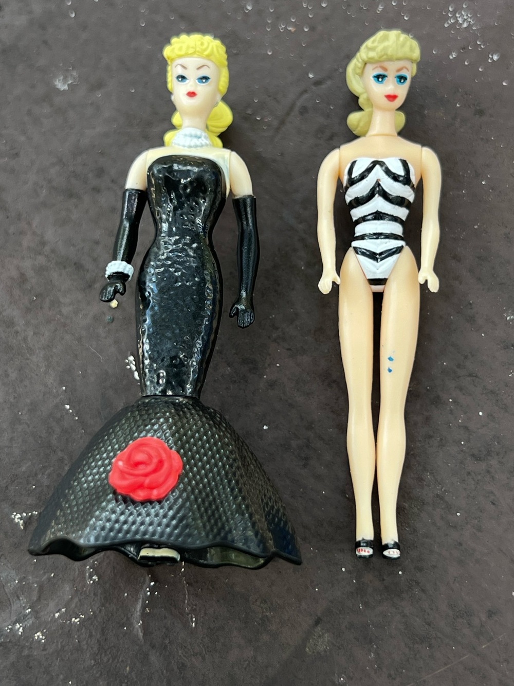 Micro Mini Worlds Smallest Barbie 1959 Style Miniature Dolls Set Of 2